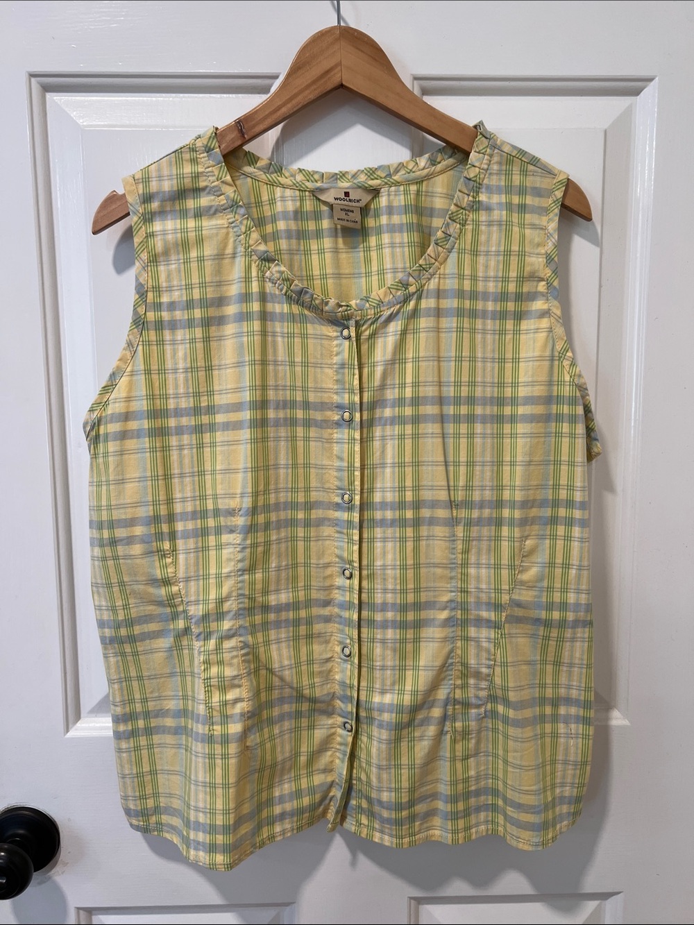 Wrangler Yellow and Light Blue Plaid Sleeveless Button Front Top